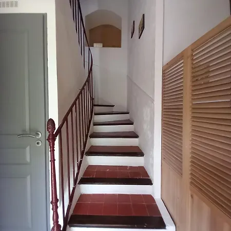 Dacamaloya Bed & Breakfast 3*